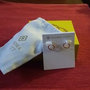 Kendra Scott Maggie Huggie Earrings